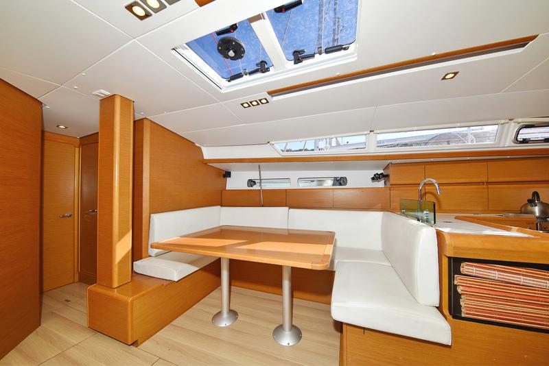 Book yachts online - sailboat - Sun Odyssey 449 - Canne Bleue - rent