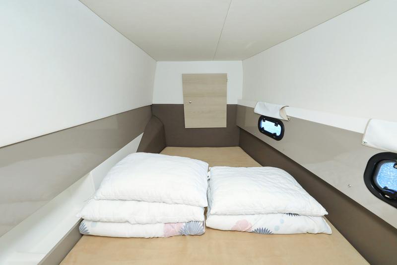 Book yachts online - catamaran - Bali 4.1 - Alinator III - rent