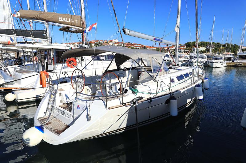 Book yachts online - sailboat - Sun Odyssey 44 i - Sveamare - rent