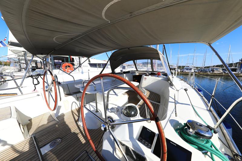 Book yachts online - sailboat - Sun Odyssey 44 i - Sveamare - rent