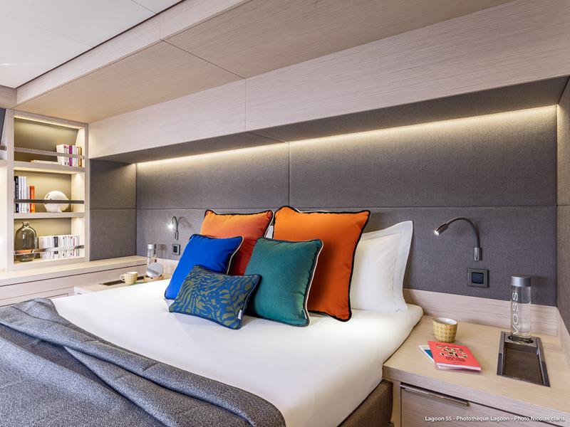 Book yachts online - catamaran - Lagoon 55 (2022) luxury owner version - PRINCESS S - rent