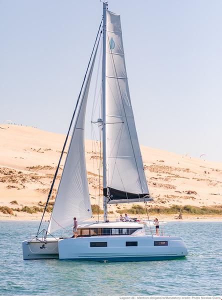 Book yachts online - catamaran - Lagoon 46 (2022) equipped with a/c (salon + cabins), generator, ice maker - SOFIA - rent
