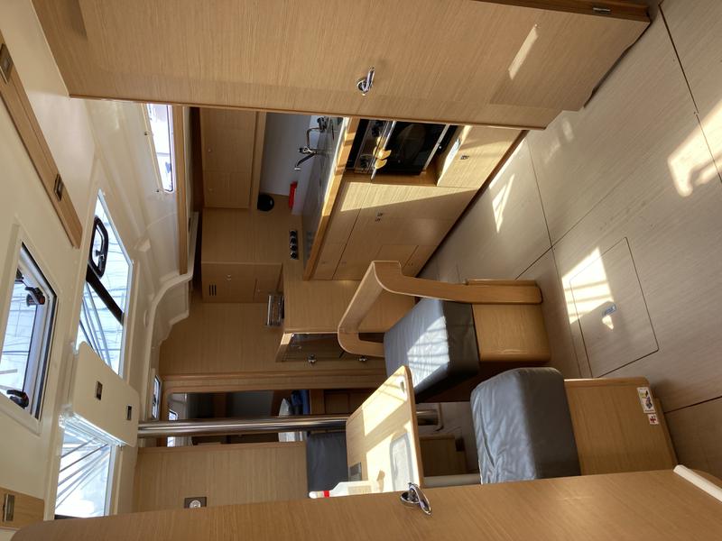 Book yachts online - sailboat - Dufour 430 Grand Large - Hermione - rent