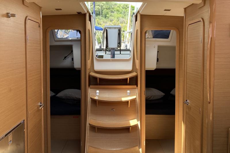 Book yachts online - sailboat - Dufour 460 Grand Large 5Cab - Abraxan - rent