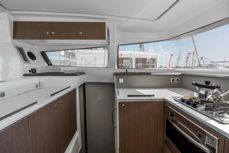 Book yachts online - catamaran - Bali 4.1 - 11 - ZEUS - rent