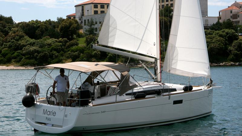 Book yachts online - sailboat - Sun Odyssey 349 - Marie - rent