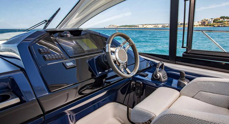 Book yachts online - motorboat - Beneteau GT 45 - Pandora - rent