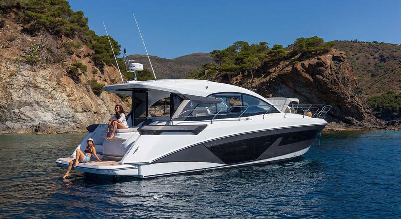 Book yachts online - motorboat - Beneteau GT 45 - Pandora - rent
