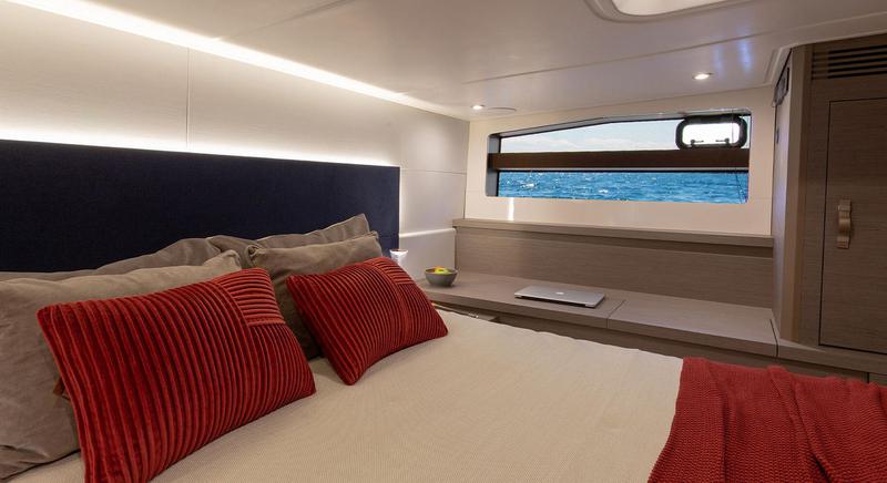 Book yachts online - motorboat - Beneteau GT 45 - Pandora - rent