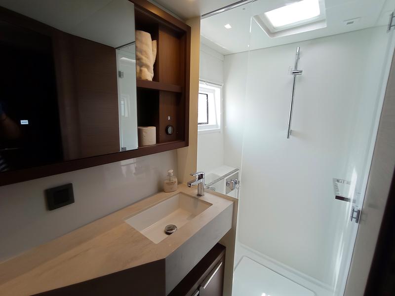 Book yachts online - catamaran - Lagoon 46 - GALAXY (air condition, generator, water maker)    _Skippered Only_ - rent