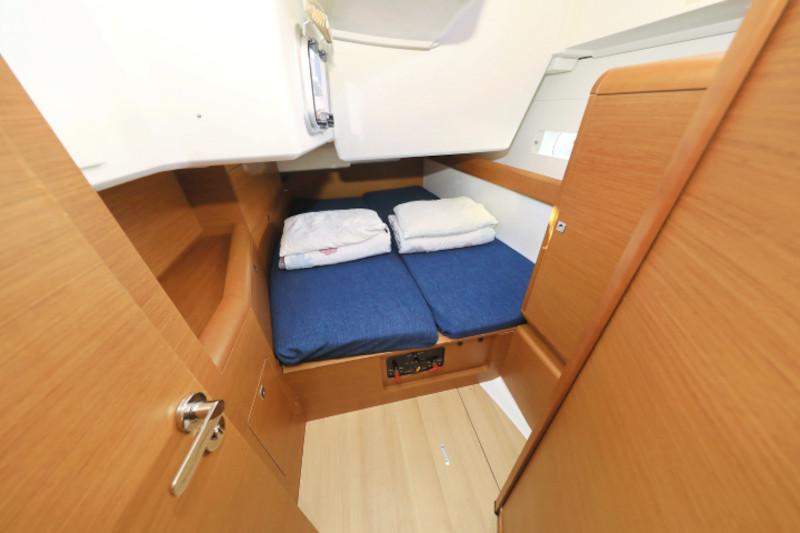 Book yachts online - sailboat - Sun Odyssey 519 - Bora - rent