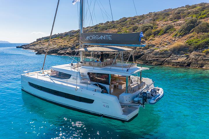 Book yachts online - catamaran - Bali 4.8 - Morganite - Skippered - rent