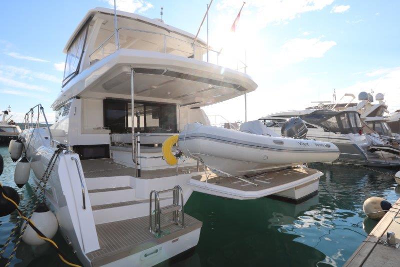 Book yachts online - powercatamaran - Leopard 53 PC - Good Vibes - rent