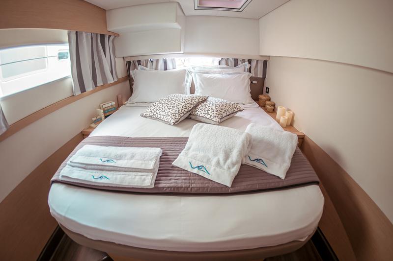 Book yachts online - catamaran - Saba 50 (INVENTER,WATERMAKER,A/C,GENERATOR) - SEA ENERGY V (WATERMAKER,INVENTER,,A/C,GENERATOR) - rent