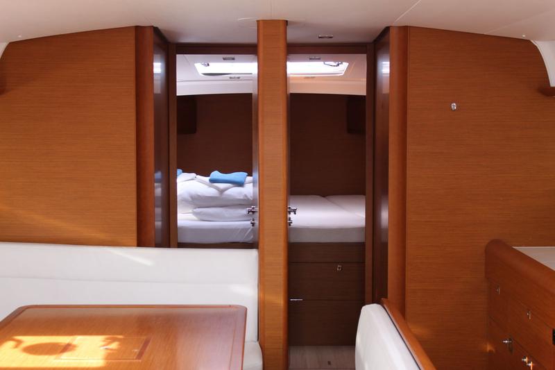 Book yachts online - sailboat - Sun Odyssey 519 - Ciao Bao - rent