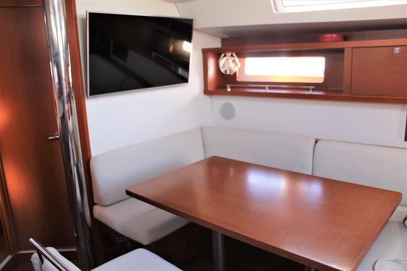 Book yachts online - sailboat - Oceanis 45 - Nesi 2 - rent