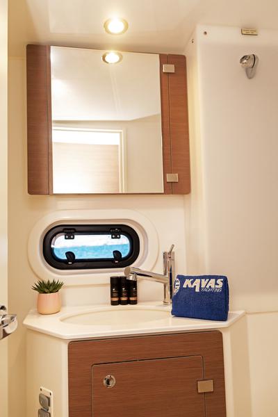 Book yachts online - catamaran - Bali 4.2 - KOS 42.3 - rent