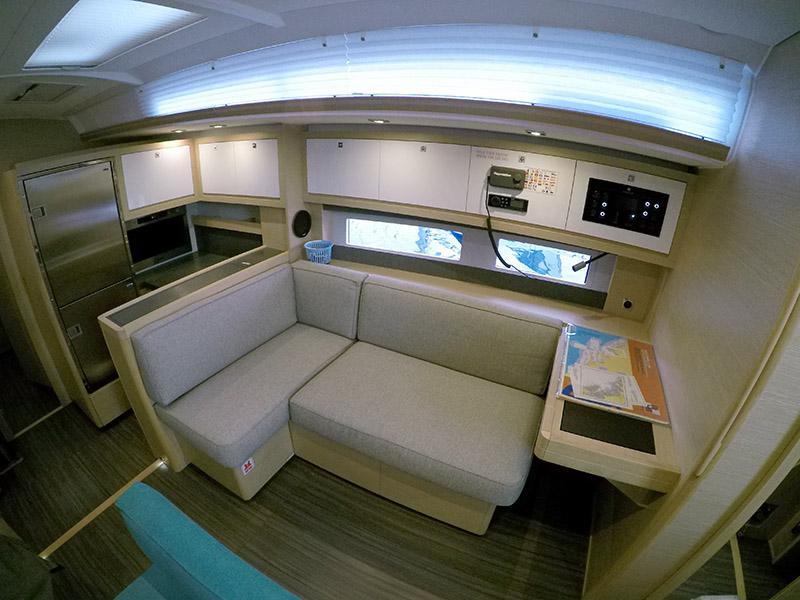 Book yachts online - sailboat - Dufour 530 GL - Vita - NEW 2021! - rent