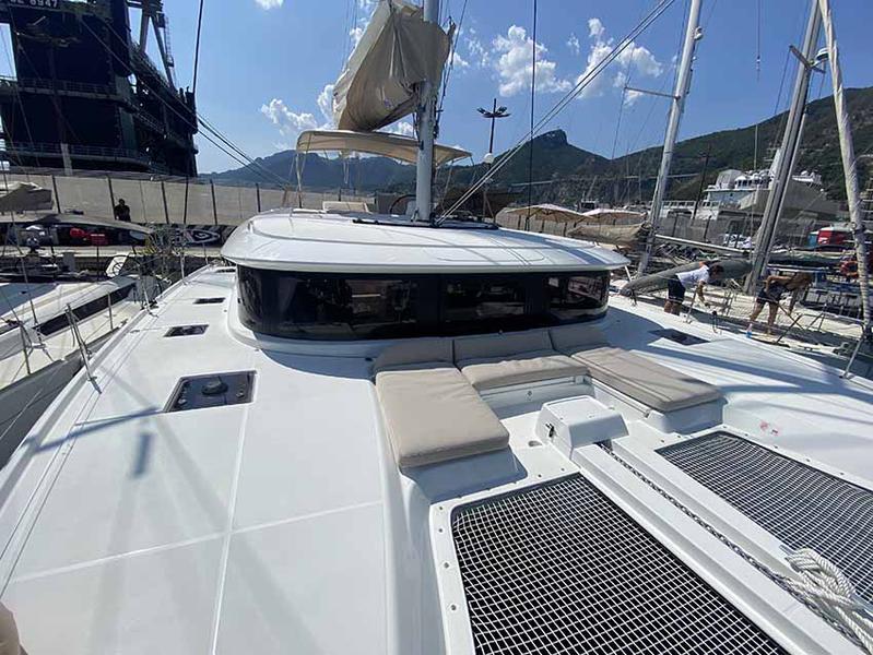 Book yachts online - catamaran - Lagoon 46 - Franci - rent