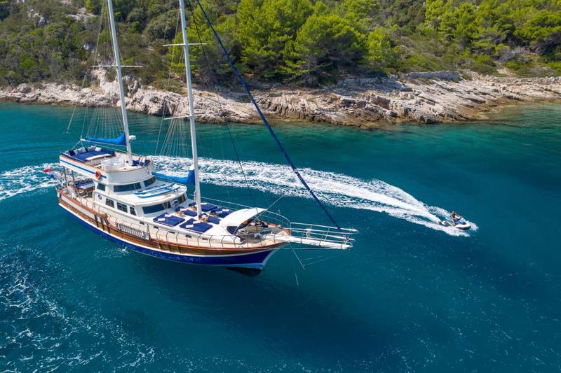 Book yachts online - other - Gulet - Saint Luca - rent