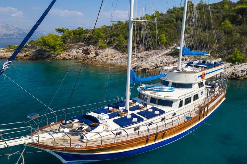 Book yachts online - other - Gulet - Saint Luca - rent