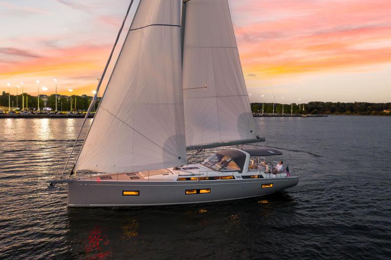 Book yachts online - sailboat - Oceanis Yacht 54 - BIG BLUE - with AC and generator - rent
