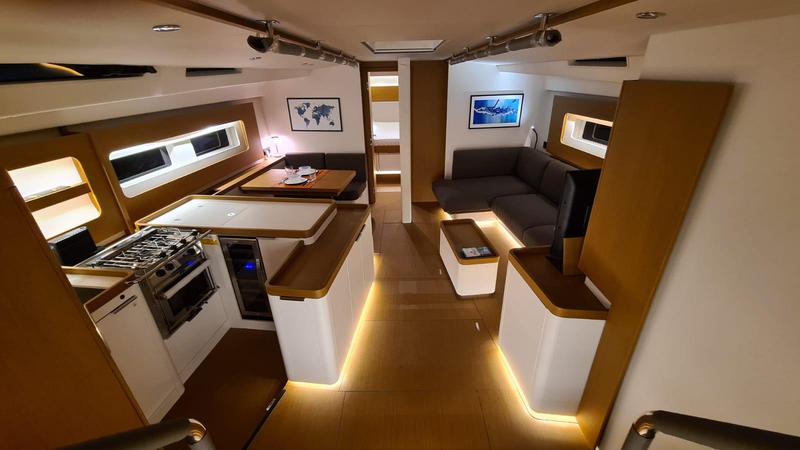 Book yachts online - sailboat - First Yacht 53 - ZENITH  - rent