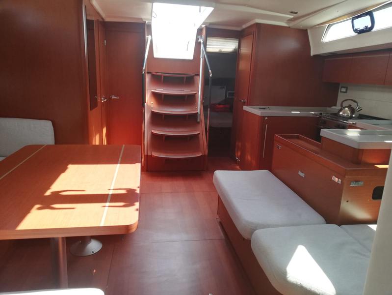 Book yachts online - sailboat - Oceanis 51.1 - TRUE WIND - AC and generator - rent