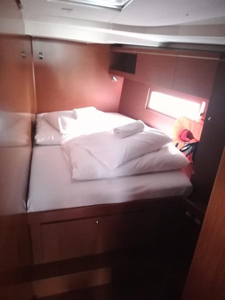 Book yachts online - sailboat - Oceanis 51.1 - TRUE WIND - AC and generator - rent