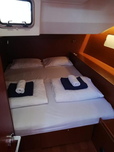 Book yachts online - sailboat - Oceanis 51.1 - TRUE WIND - AC and generator - rent