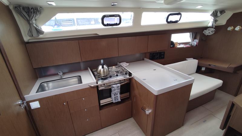 Book yachts online - sailboat - Oceanis 41.1 - Maera - rent