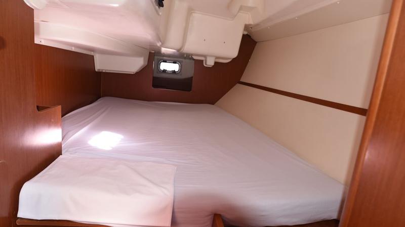 Book yachts online - sailboat - Oceanis 37 - Galene - rent