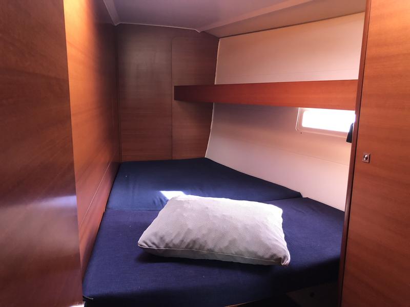 Book yachts online - sailboat - Dufour 460 Grand Large - At Last - rent