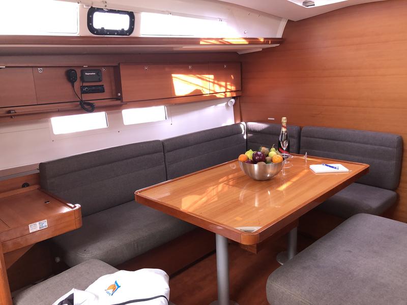 Book yachts online - sailboat - Dufour 460 Grand Large - At Last - rent