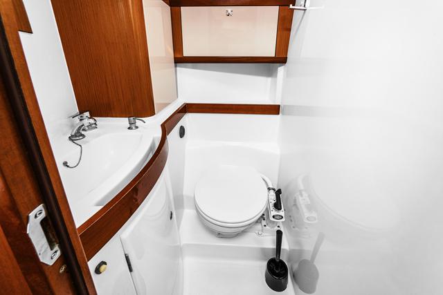 Book yachts online - sailboat - Oceanis 40 - FELIX - Refit 2018 - rent