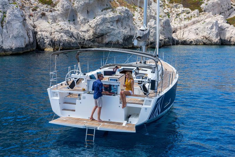Book yachts online - sailboat - Dufour 530 - no name 5 cab - rent