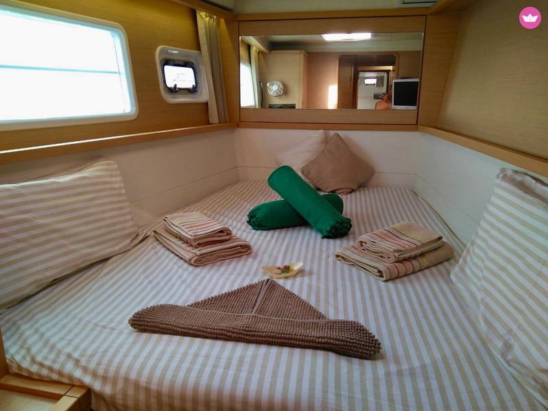 Book yachts online - catamaran - Lagoon 450 - Allegra - rent