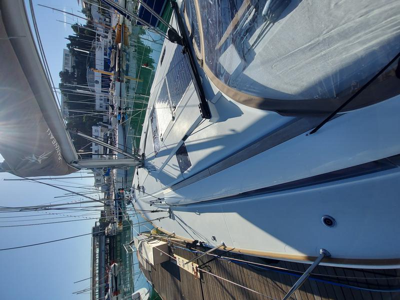Book yachts online - sailboat - Sun Odyssey 519 -  6 cabs - FIESTA - rent