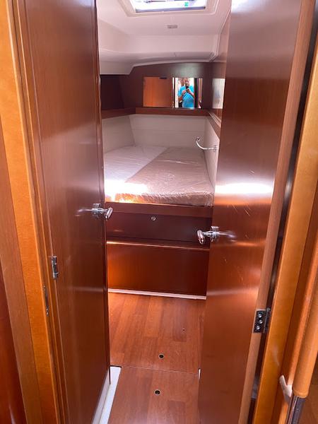 Book yachts online - sailboat - Beneteau Oceanis 50 Family - Seladon II - rent