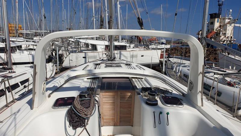 Book yachts online - sailboat - Beneteau Oceanis 50 Family - Seladon II - rent