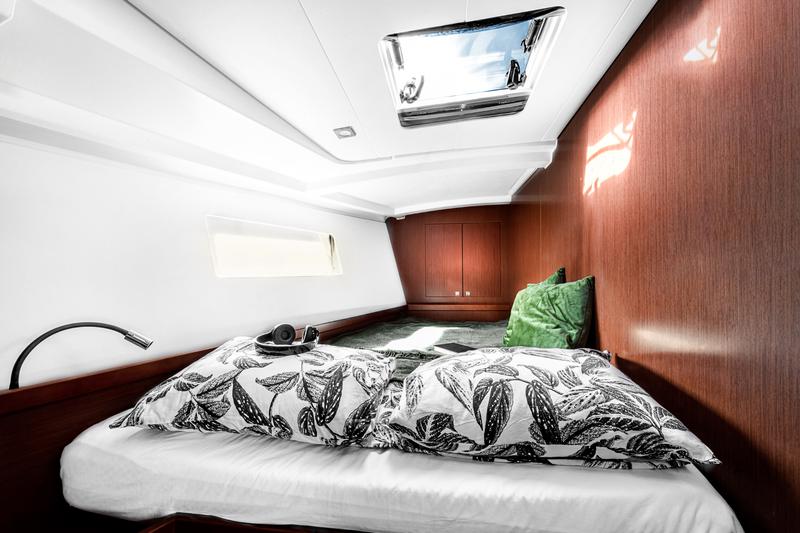 Book yachts online - sailboat - Oceanis 45 - DIANA - rent