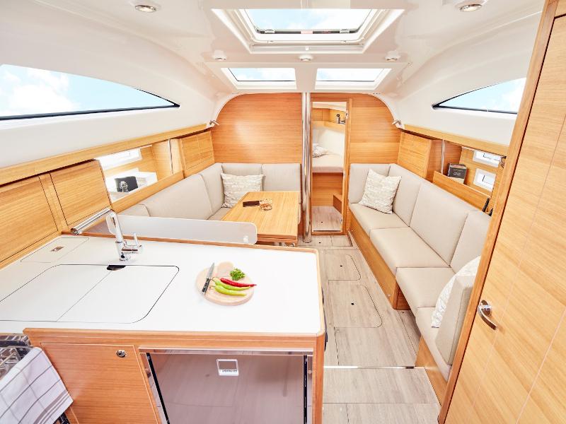 Book yachts online - sailboat - Elan Impression 40.1 - Olelole - rent