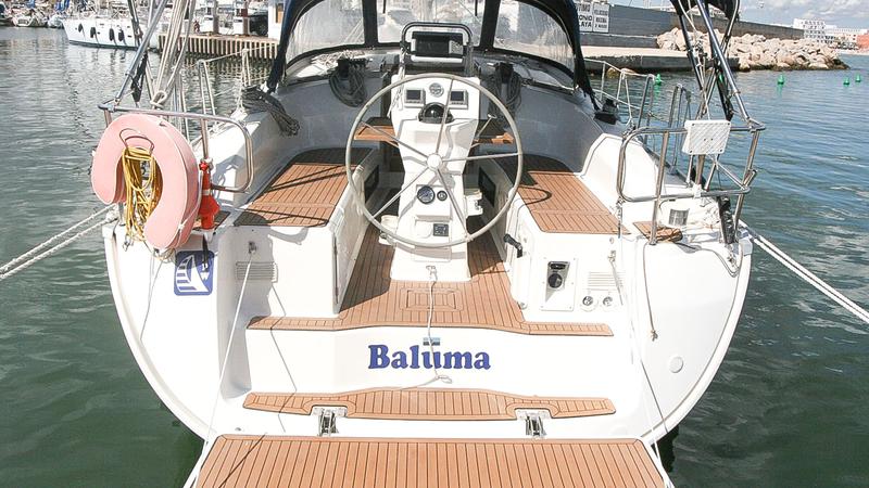 Book yachts online - sailboat - Bavaria Cruiser 36 - Baluma - rent