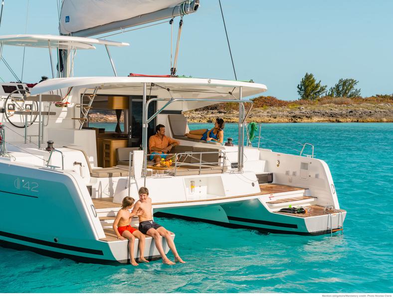 Book yachts online - catamaran - Lagoon 42 - NN - AC and generator - rent