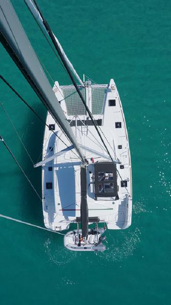 Book yachts online - catamaran - Lagoon 40 - Infinity - rent