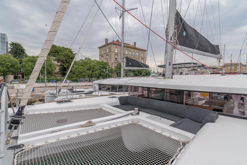 Book yachts online - catamaran - Lagoon 450 Sport - Michelangelo - rent