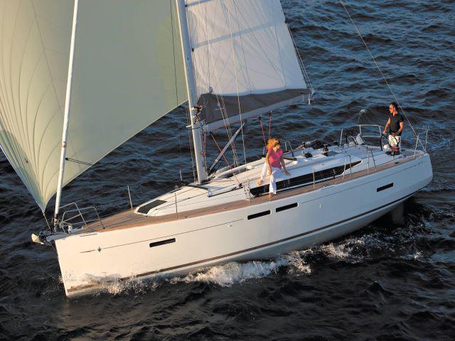Book yachts online - sailboat - Sun Odyssey 419 - Siena Sun - rent