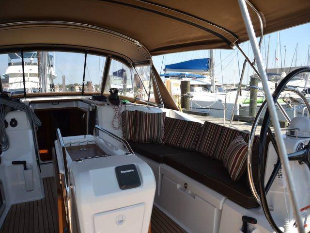 Book yachts online - sailboat - Sun Odyssey 519 - Seabourne - rent