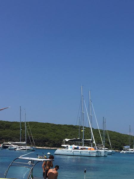 Book yachts online - catamaran - Lagoon 450 F - Grey Goose I  -  All inclusive half board - rent
