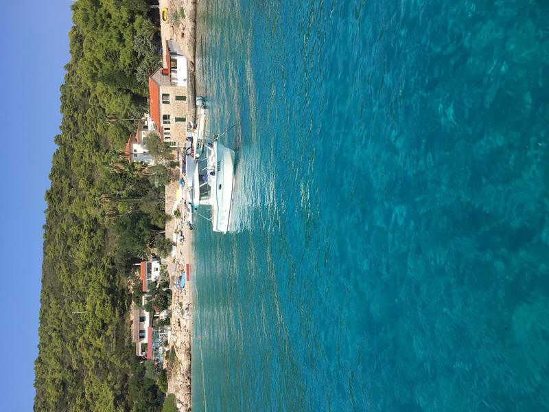 Book yachts online - catamaran - Lagoon 450 F - Grey Goose I  -  All inclusive half board - rent